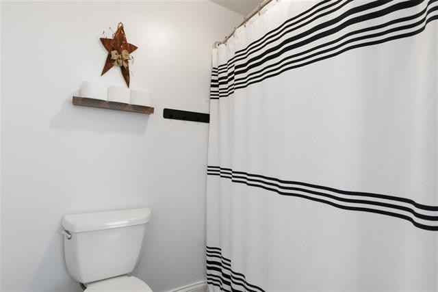 105 Oakwind Rd Property Photo 18
