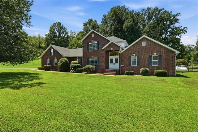 105 Oakwind Rd Property Photo 36