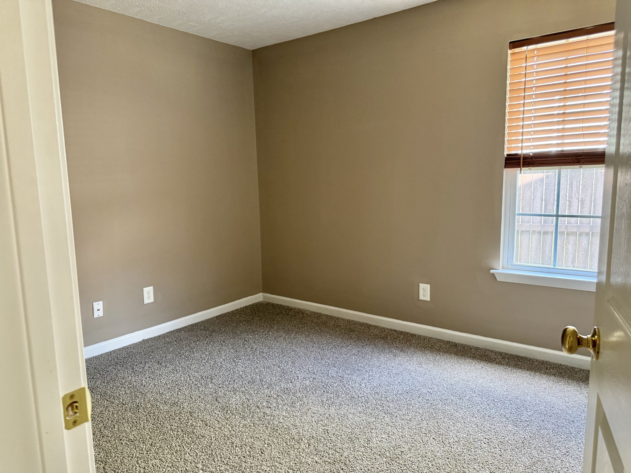 1204 Lakewalk Dr Property Photo 21