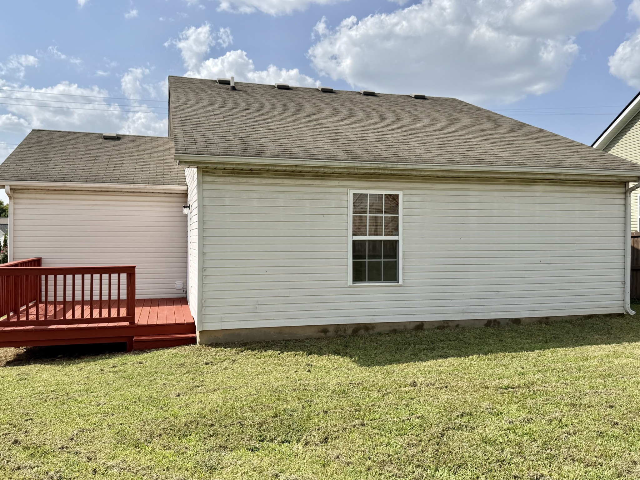1204 Lakewalk Dr Property Photo 30