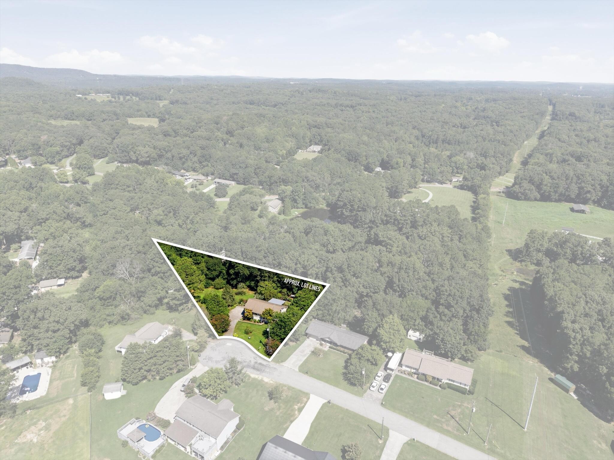 204 Carly Drive Property Photo 35