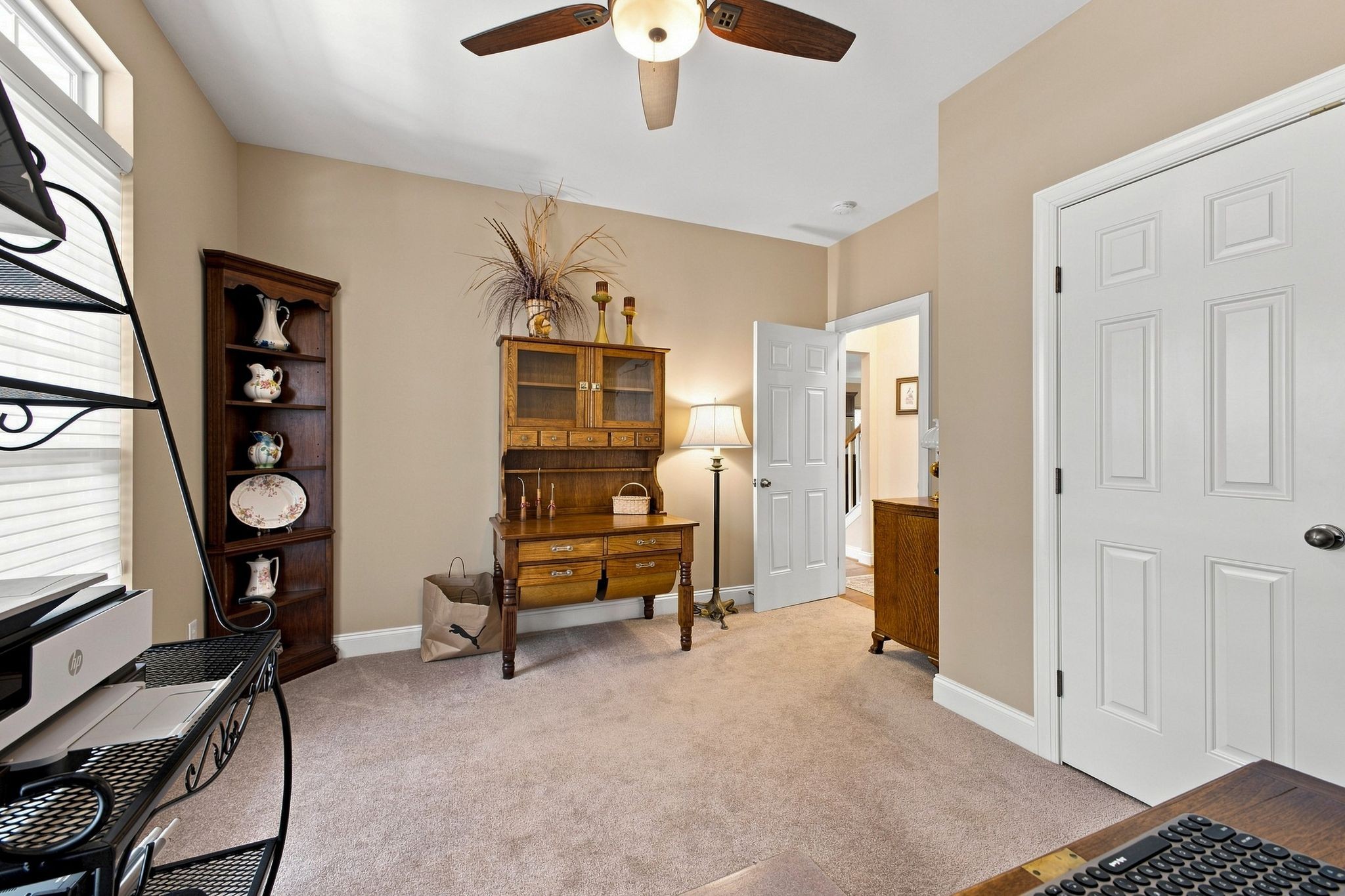 411 Wandering Trl Property Photo 27