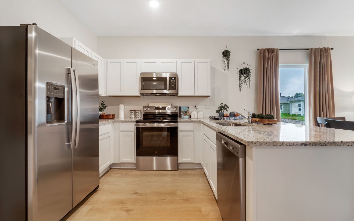 86 Stonehenge Lane Property Photo 3