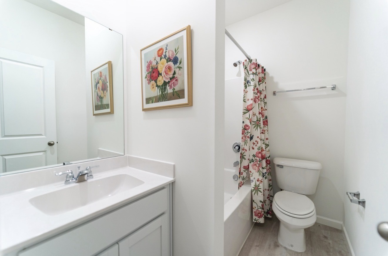 90 Phillips Drive Property Photo 4