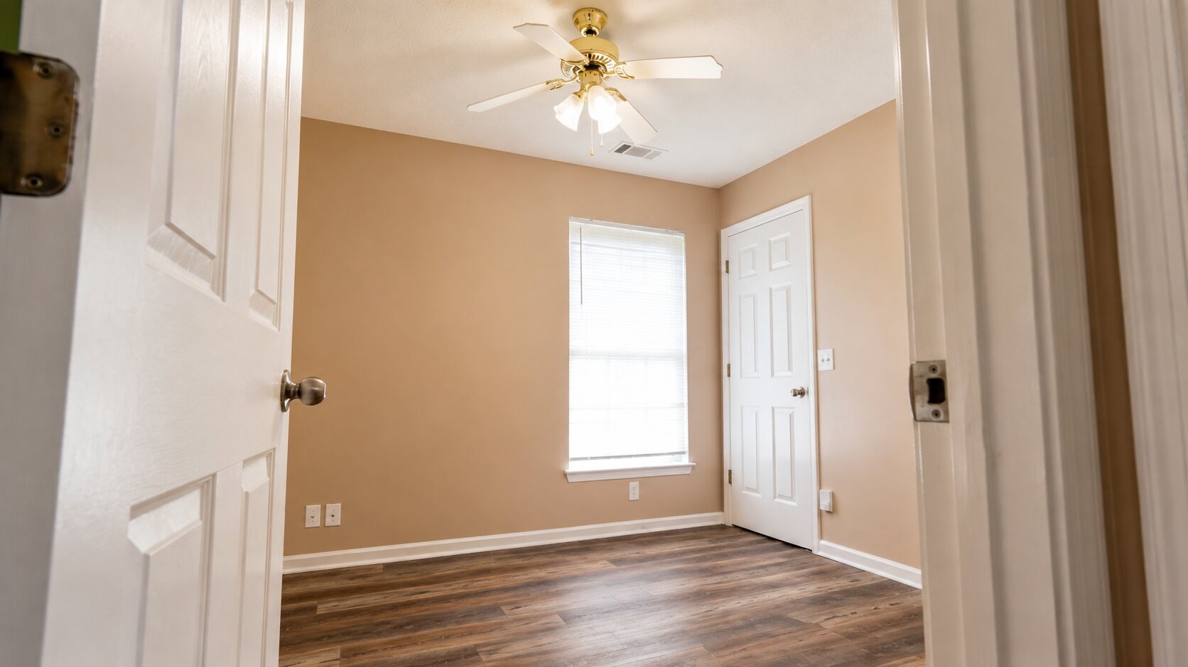 2547 Sonar St Property Photo 11