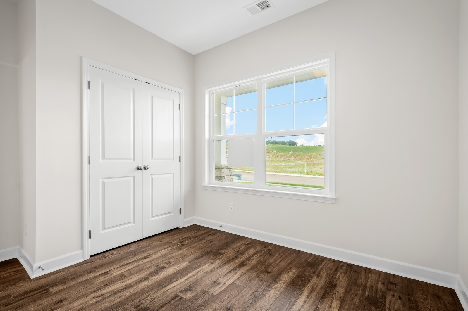 1733 Merkel Road Property Photo 11