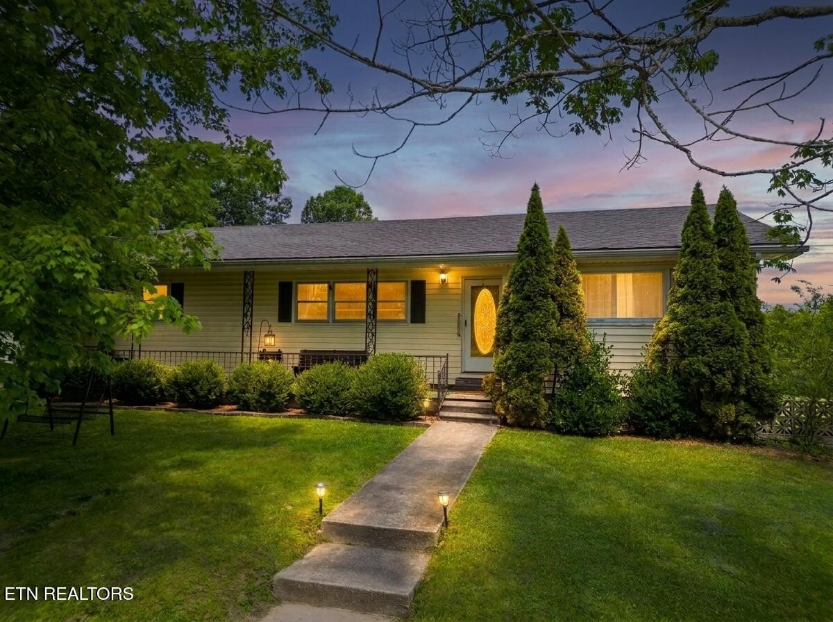 4357 Round Mountain Rd Property Photo 1