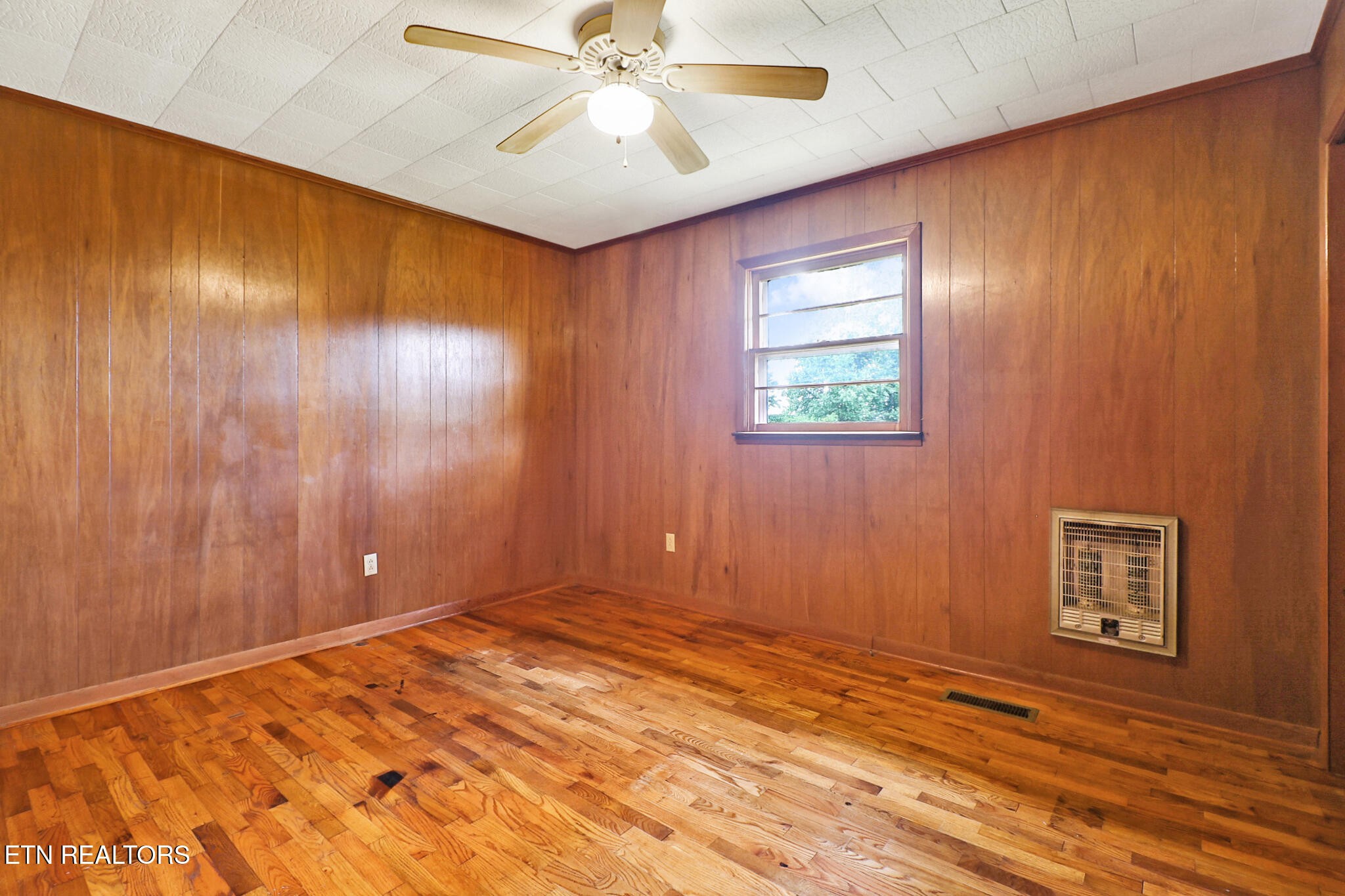 4357 Round Mountain Rd Property Photo 28