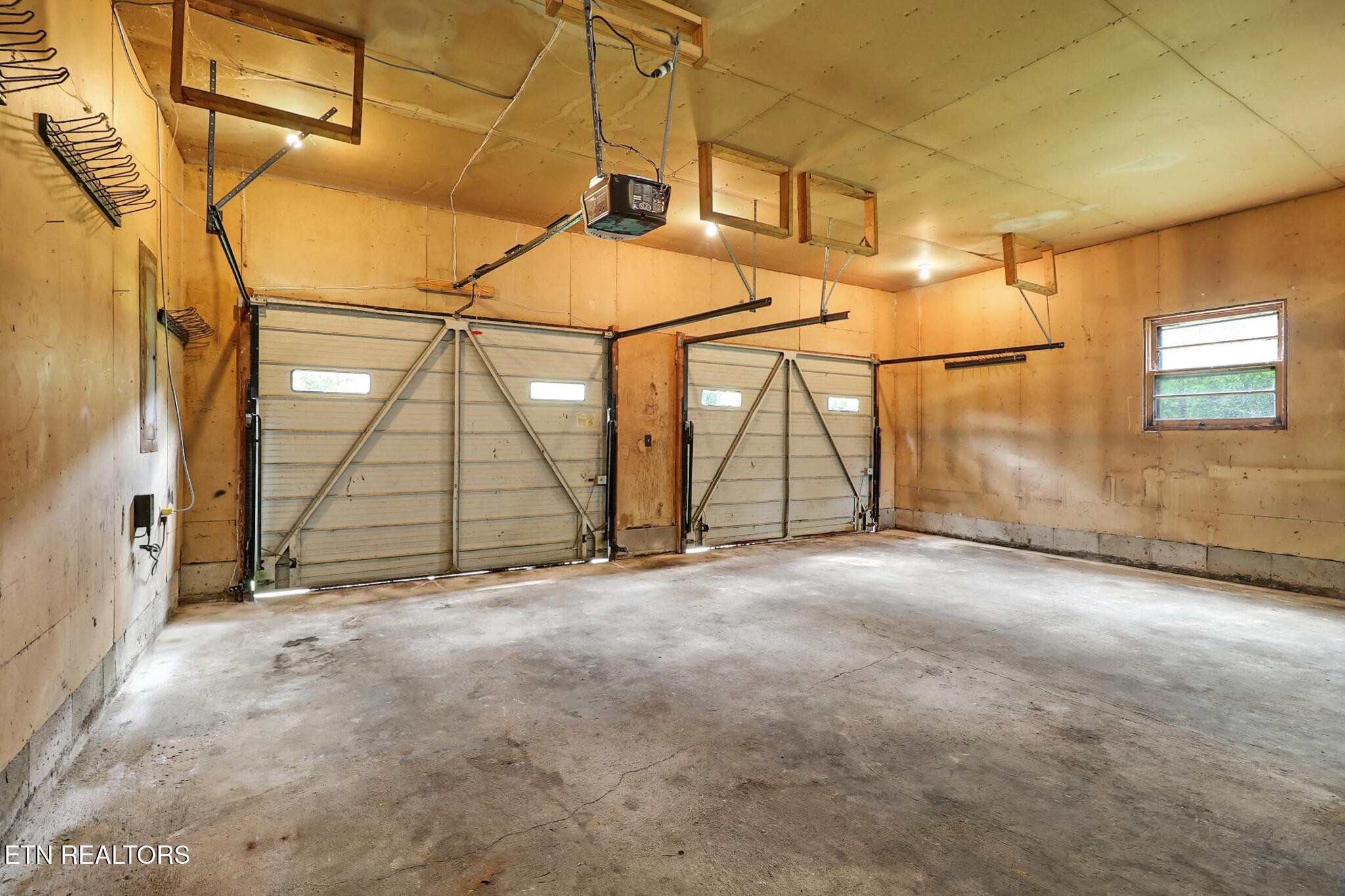 4357 Round Mountain Rd Property Photo 33