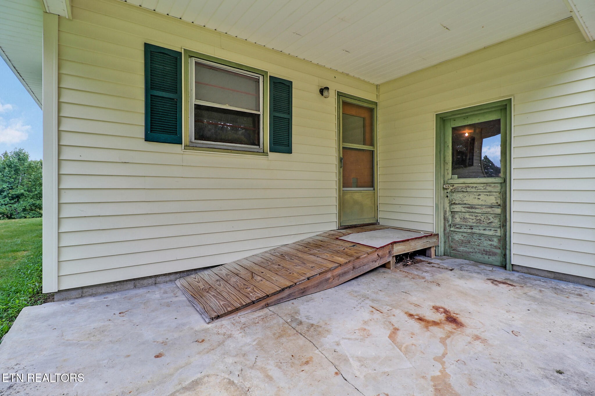 4357 Round Mountain Rd Property Photo 43