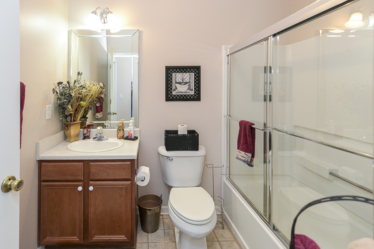 102 Horseshoe Ct Property Photo 32