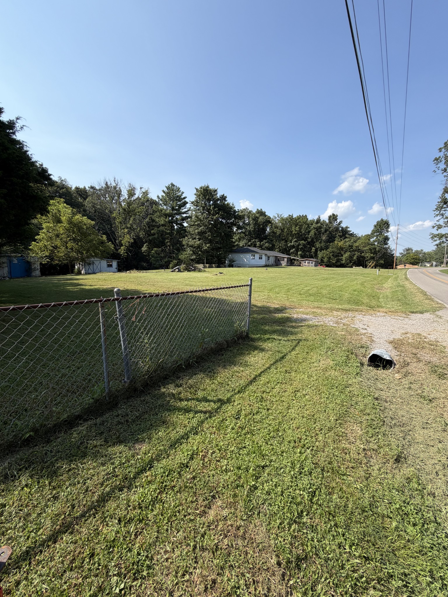 3670 Lake Rd Property Photo 6