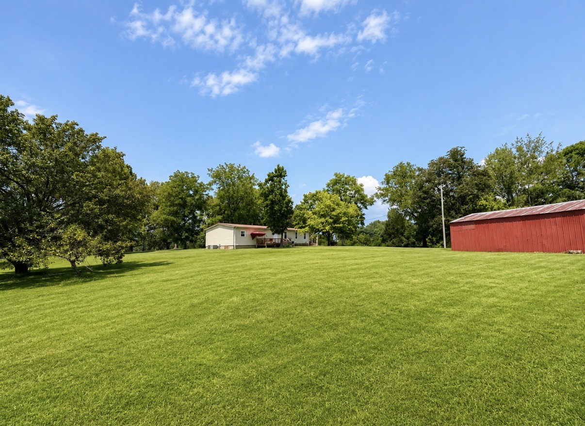3231 E Stinson Rd Property Photo 10