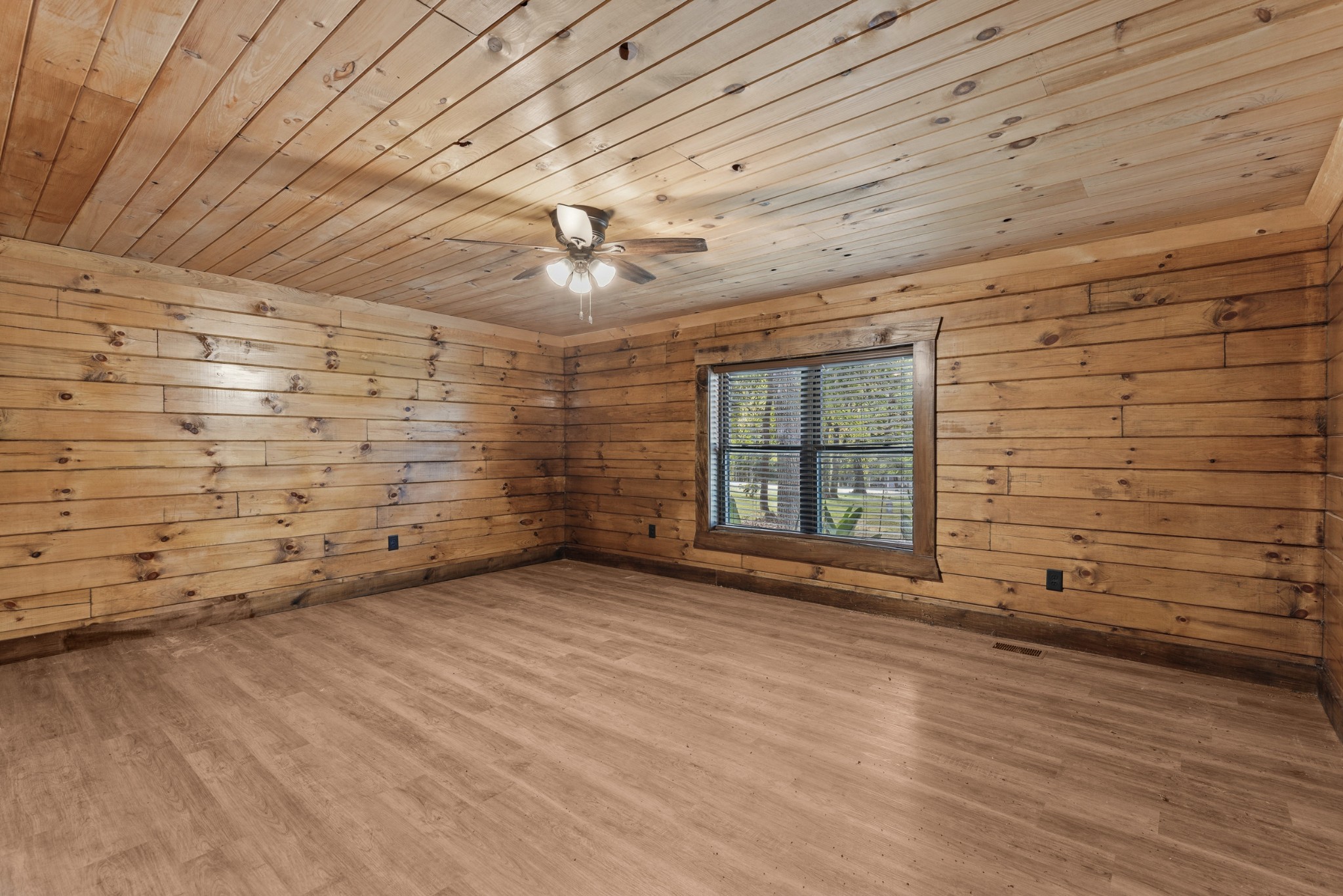 4210 Highway 76 Property Photo 23