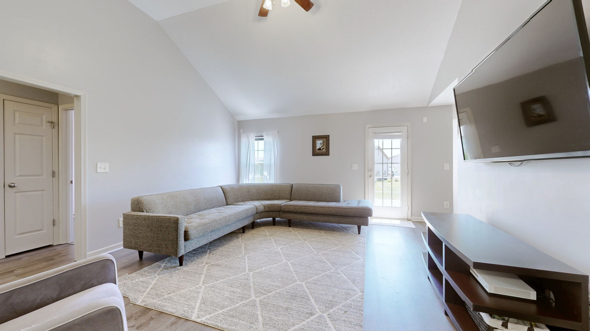 3006 Ping Ct Property Photo 2