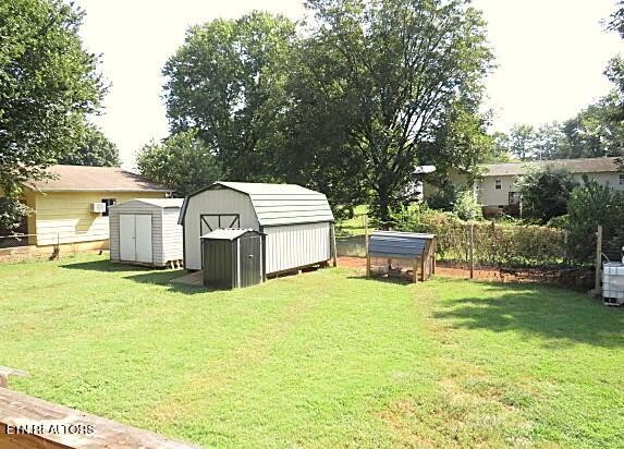 206 Heuer St Property Photo 27
