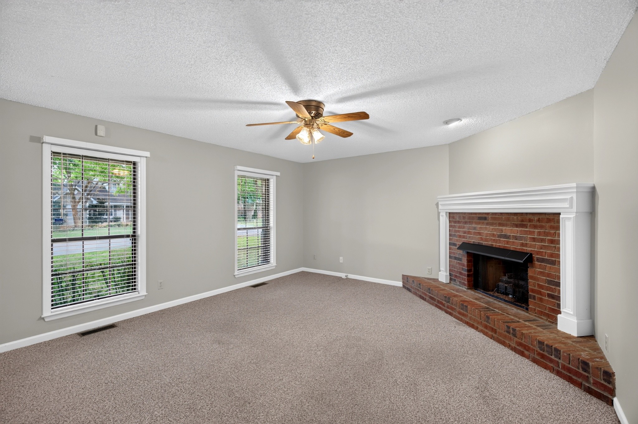 519 Winthorne Ct Property Photo 8