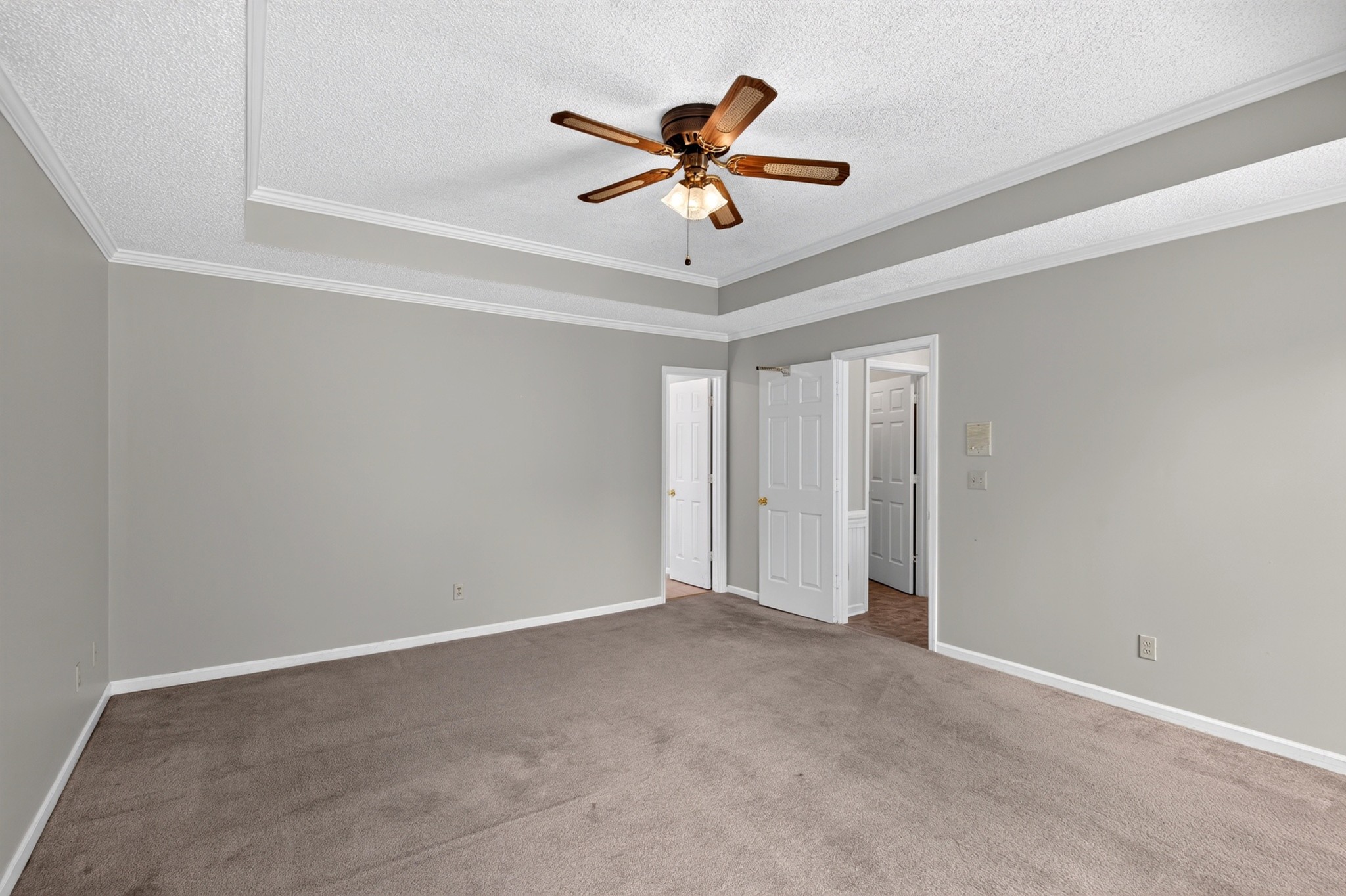 519 Winthorne Ct Property Photo 25