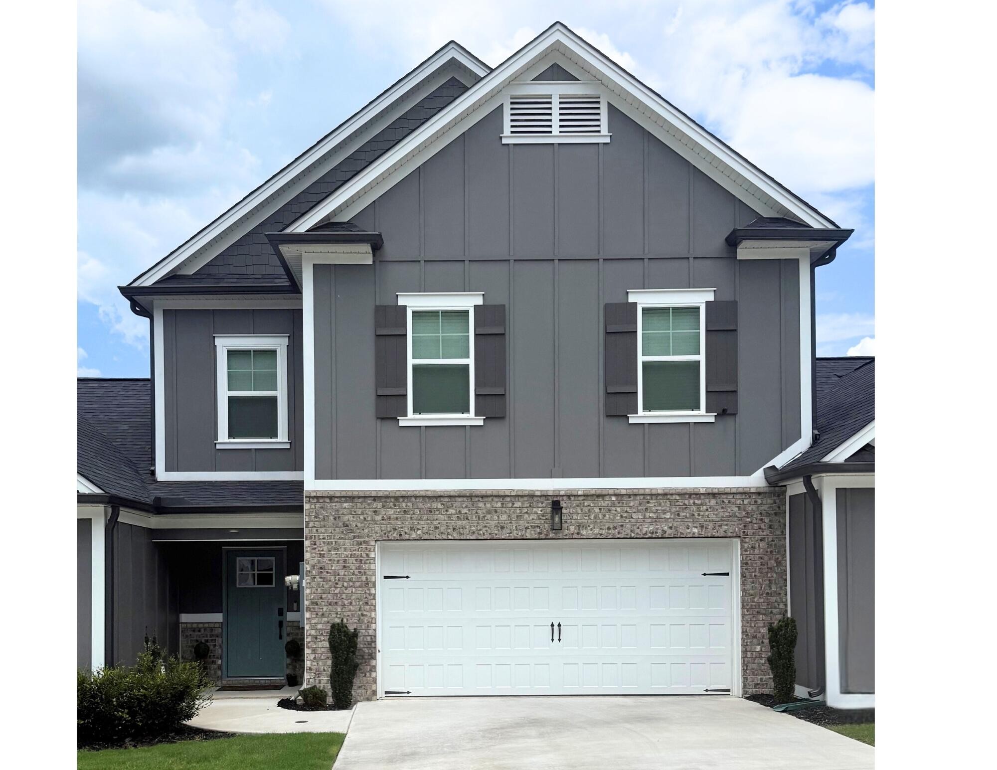 1613 Destiny Drive Property Photo 1