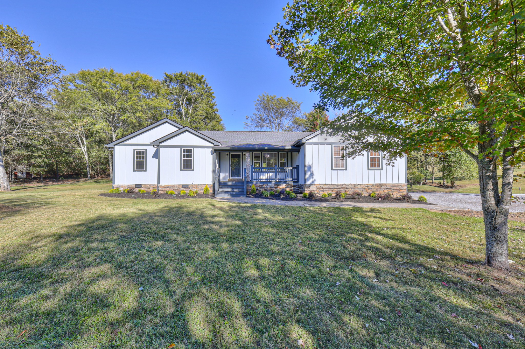 1380 Haley Rd Property Photo 4