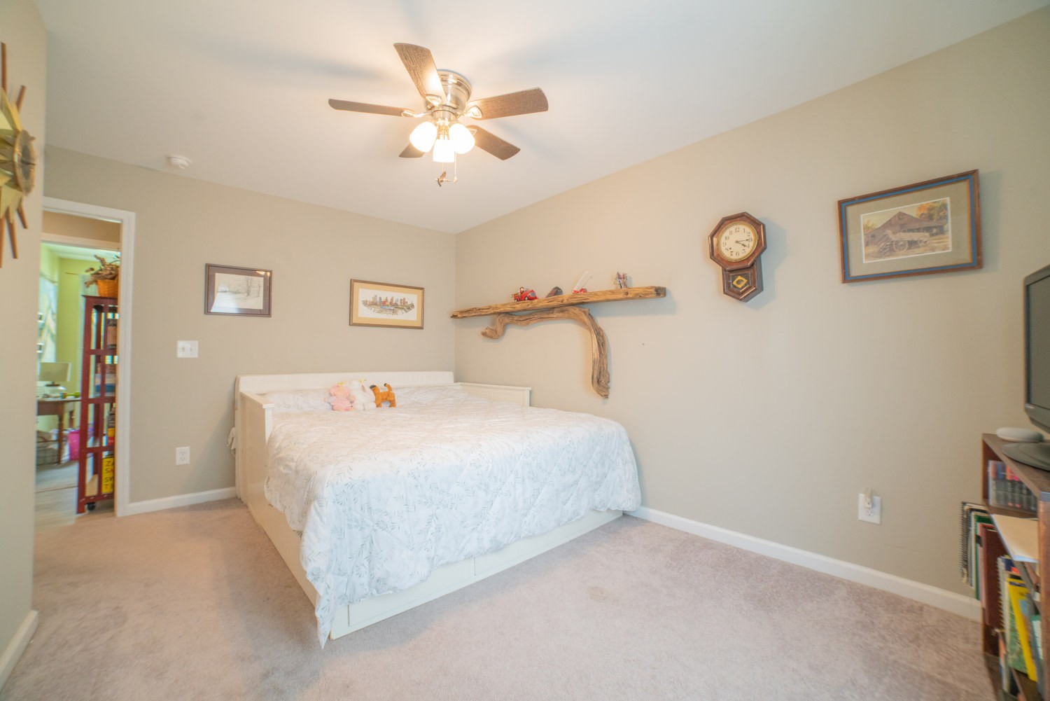 1030 Bryant Rd Property Photo 11