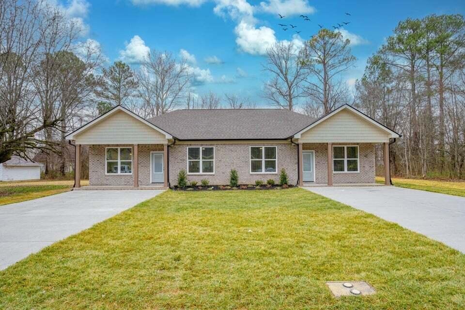 6951 Robinson Drive