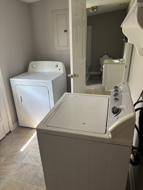 320 S Kings Hwy Property Photo 10