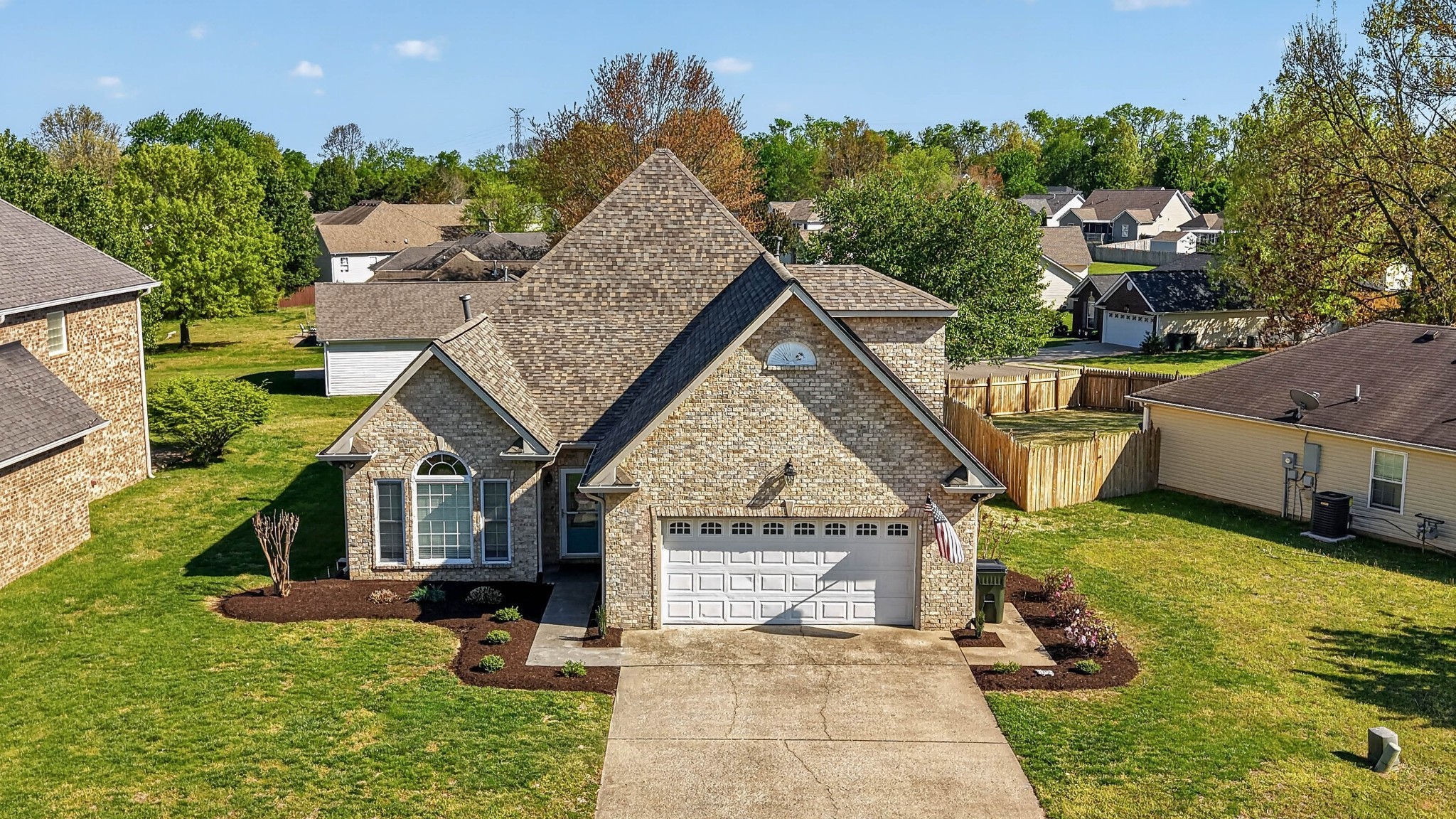 1415 Harrington Dr Property Photo 1