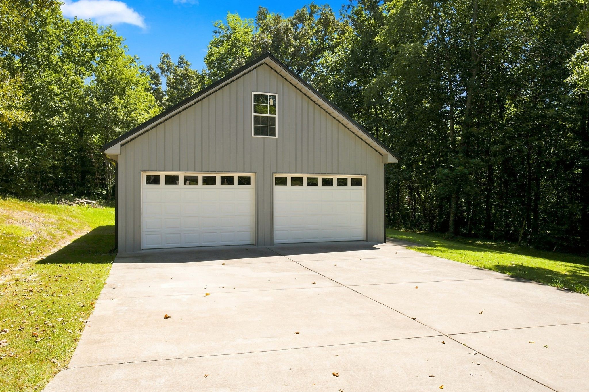 1032 Trainer Ave Property Photo 4