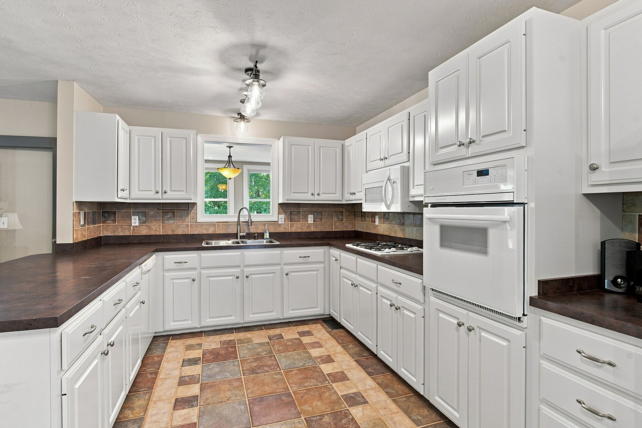 1032 Trainer Ave Property Photo 21