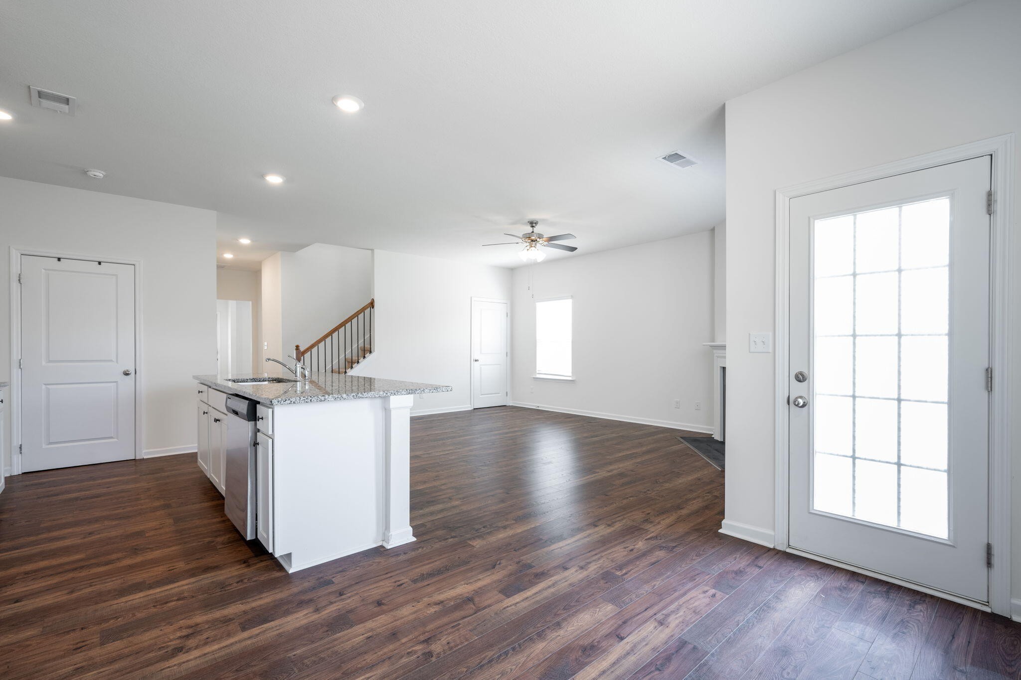 2411 Tournament Drive Property Photo 13