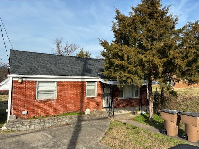 3800 Tigerbelle Dr Property Photo 1