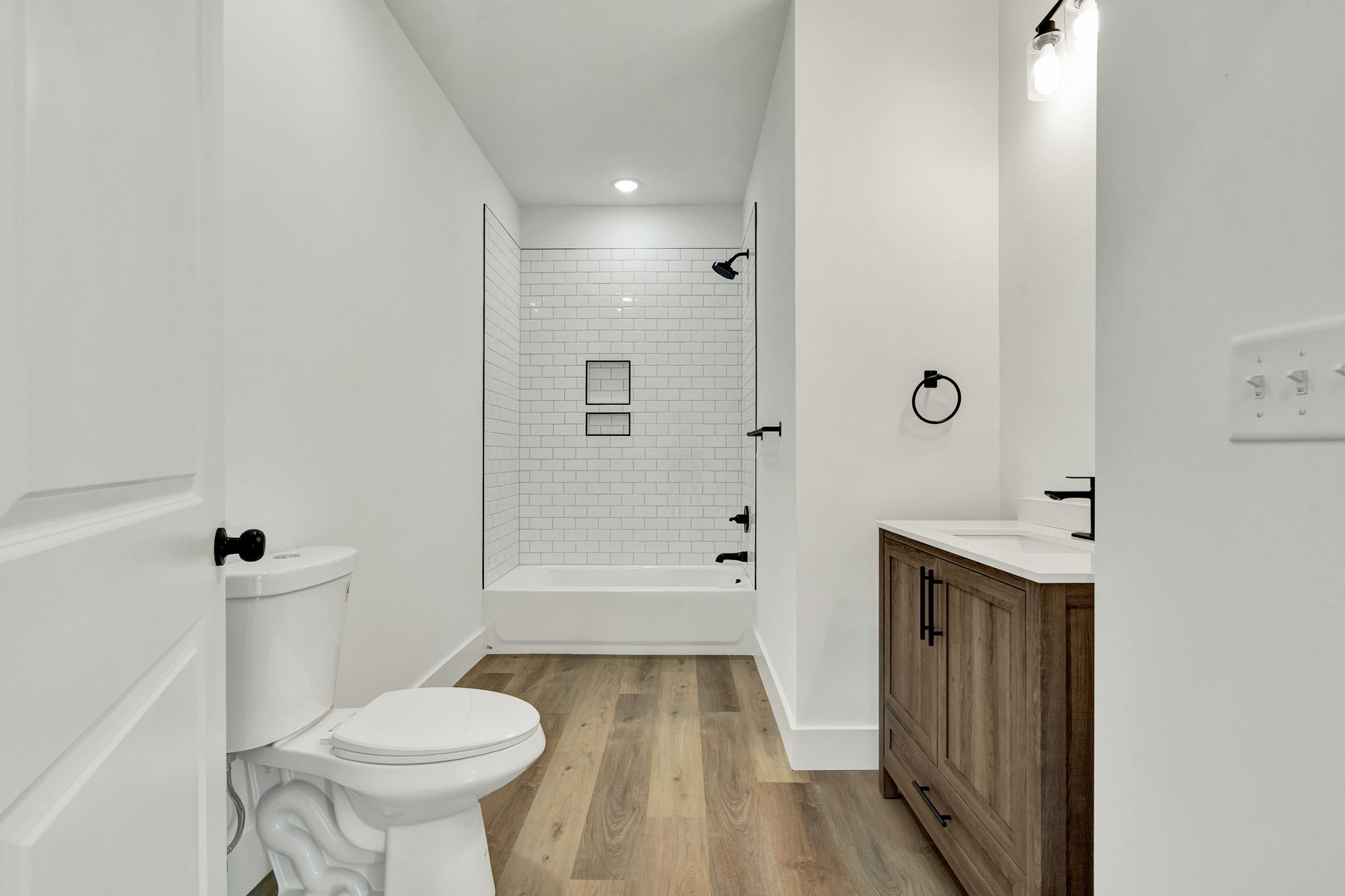 1080 Congress Parkway, N Property Photo 11