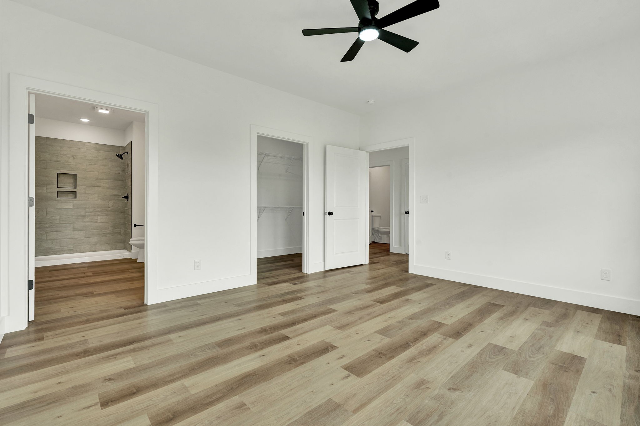 1080 Congress Parkway, N Property Photo 13