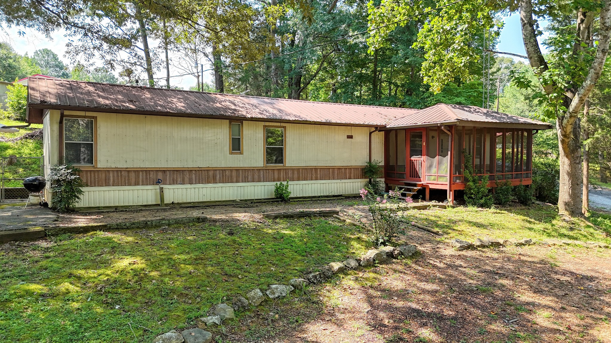 25 Jones Loop Property Photo 1