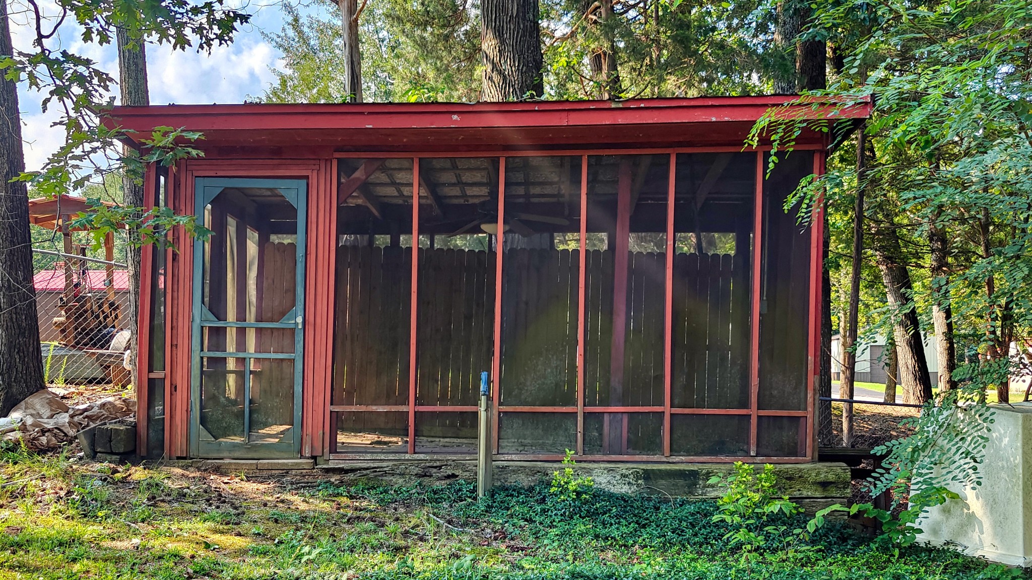 25 Jones Loop Property Photo 18