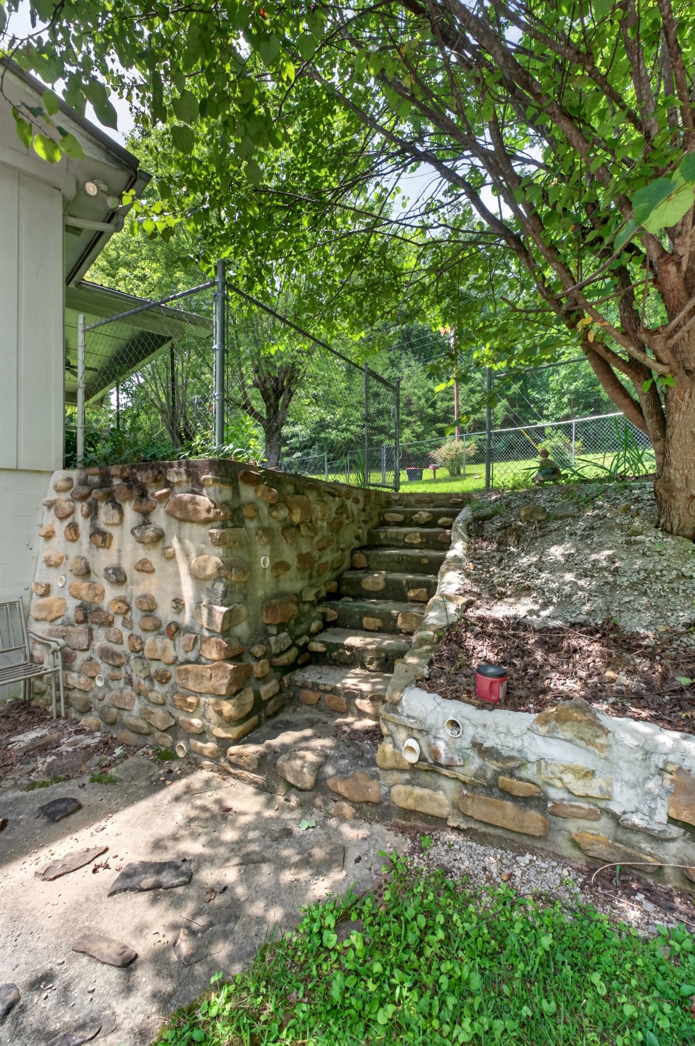 582 Spencer Dr Property Photo 36