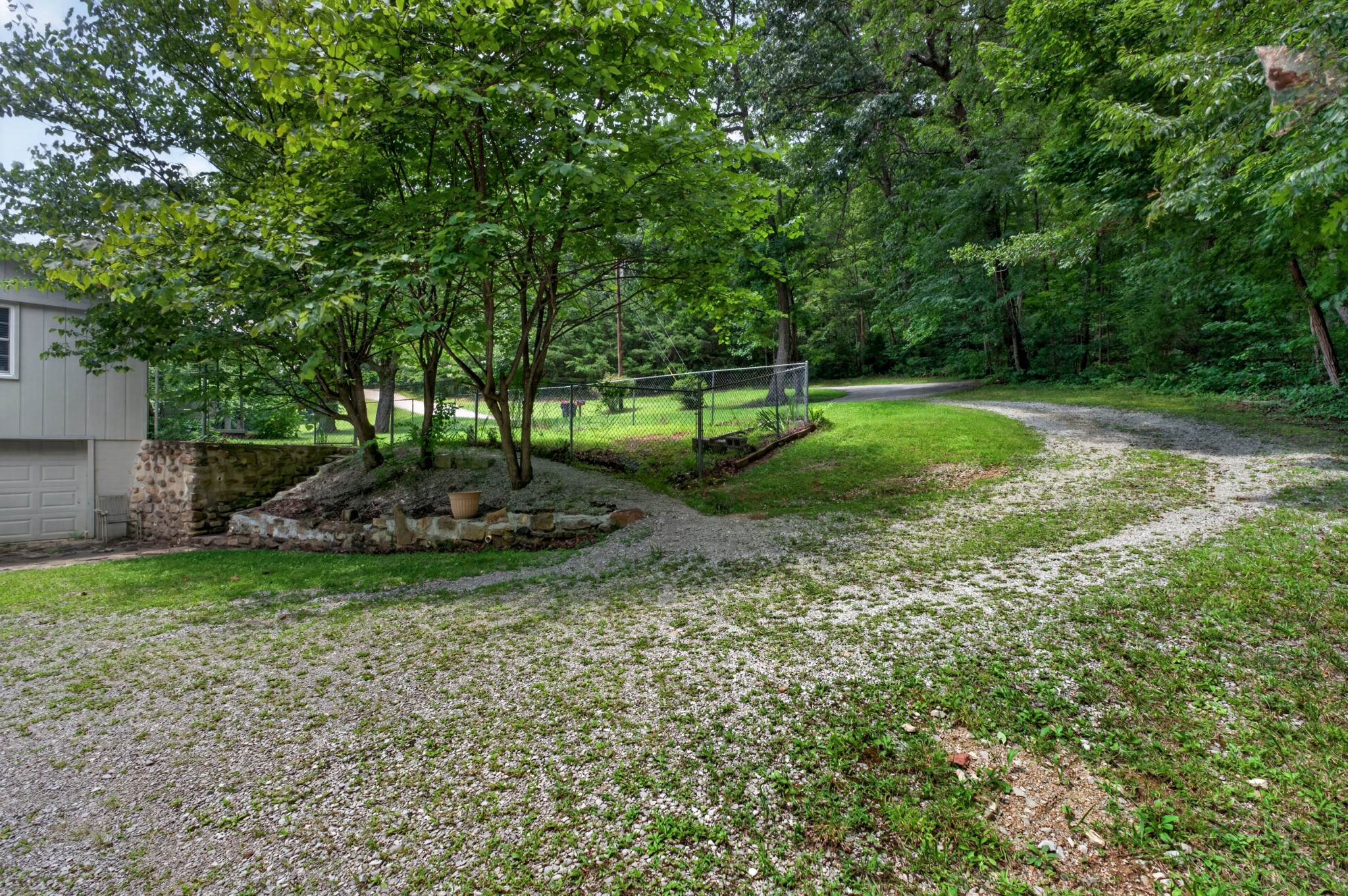 582 Spencer Dr Property Photo 42