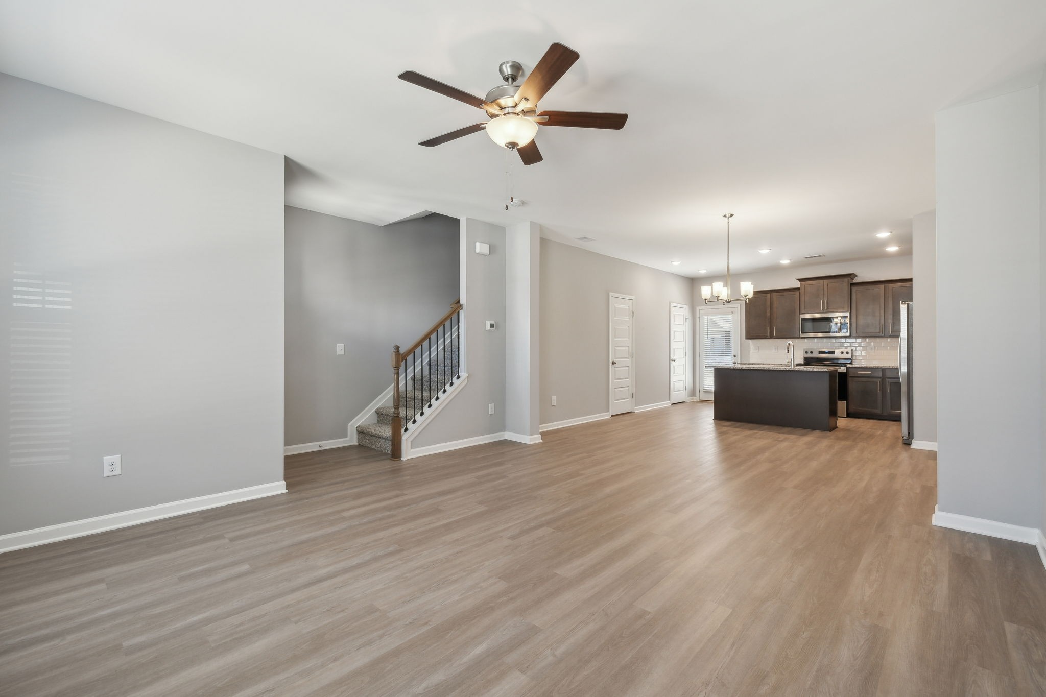 104 Floyd Jct Property Photo 6