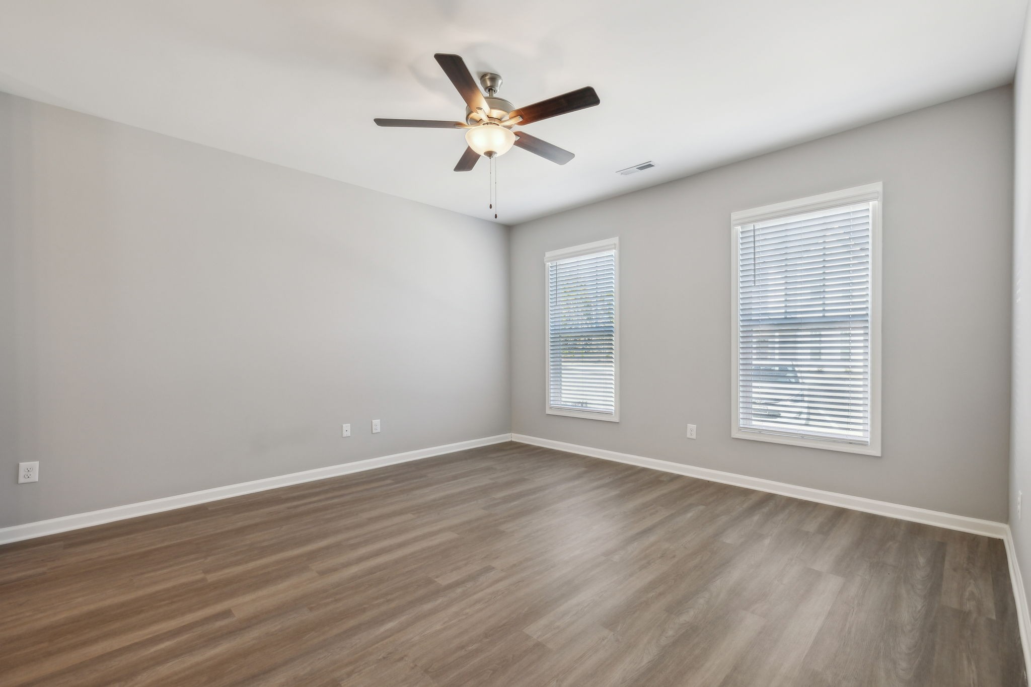 104 Floyd Jct Property Photo 8