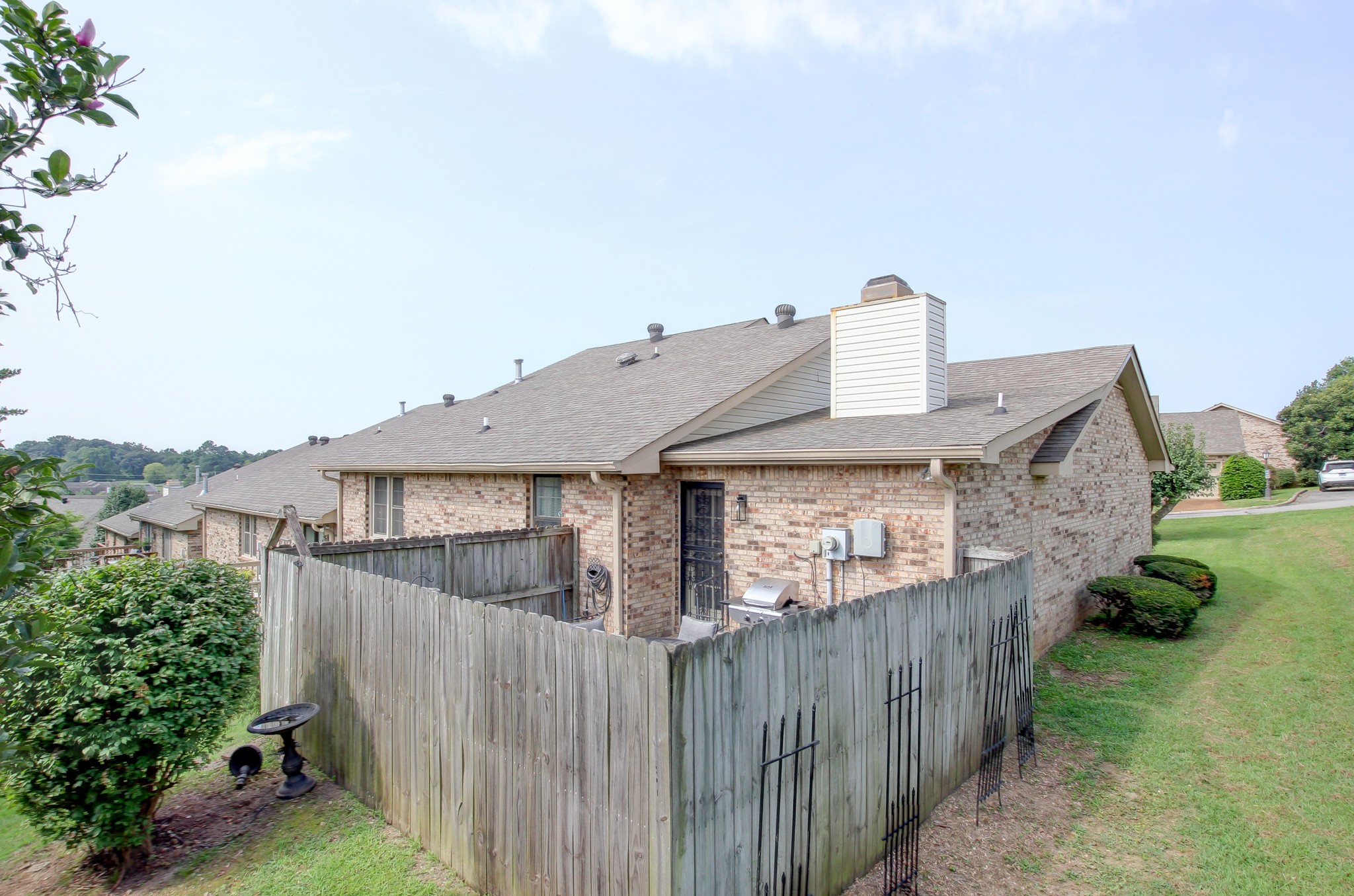 1818 Memorial Dr Property Photo 44