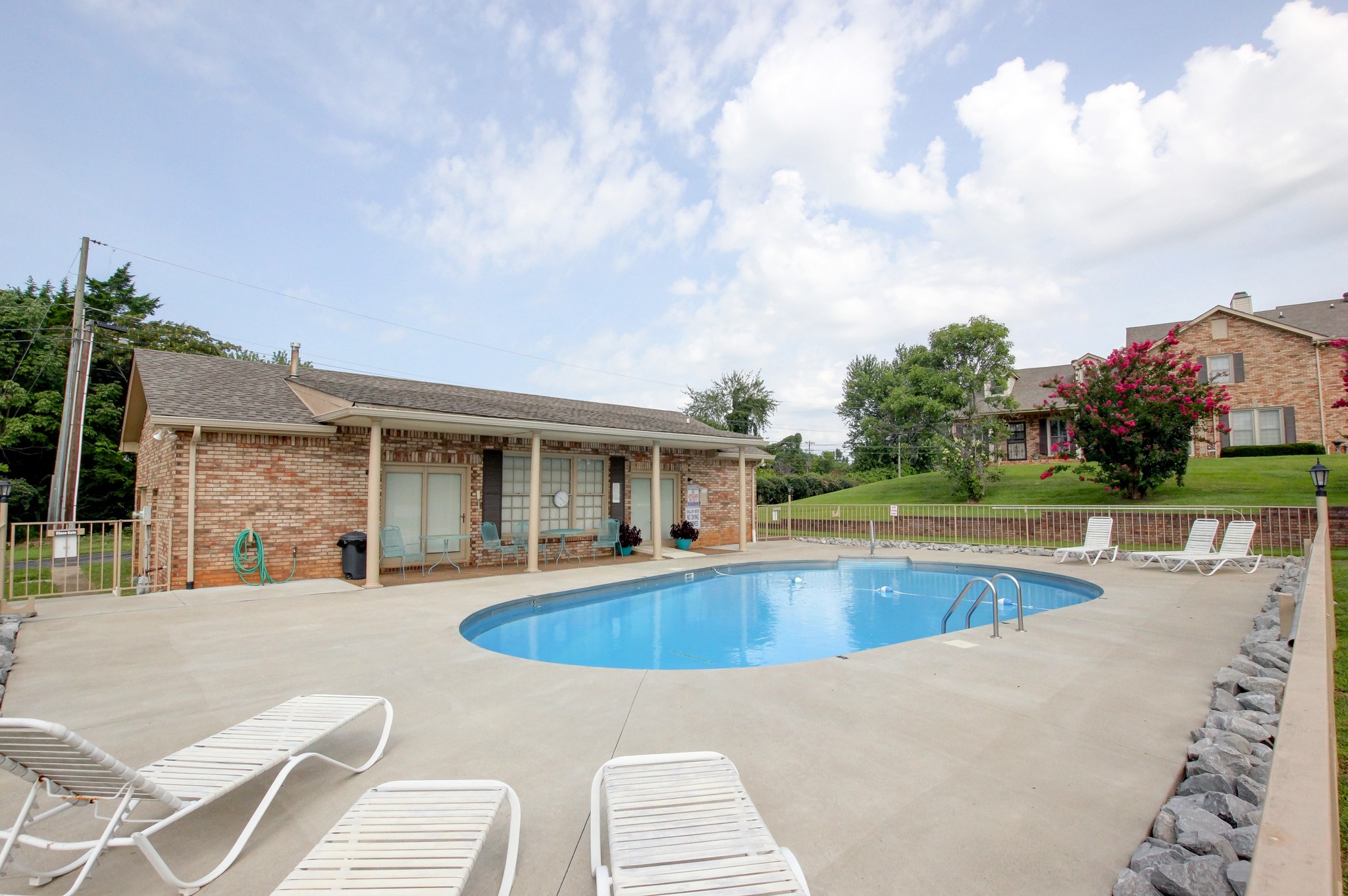 1818 Memorial Dr Property Photo 50