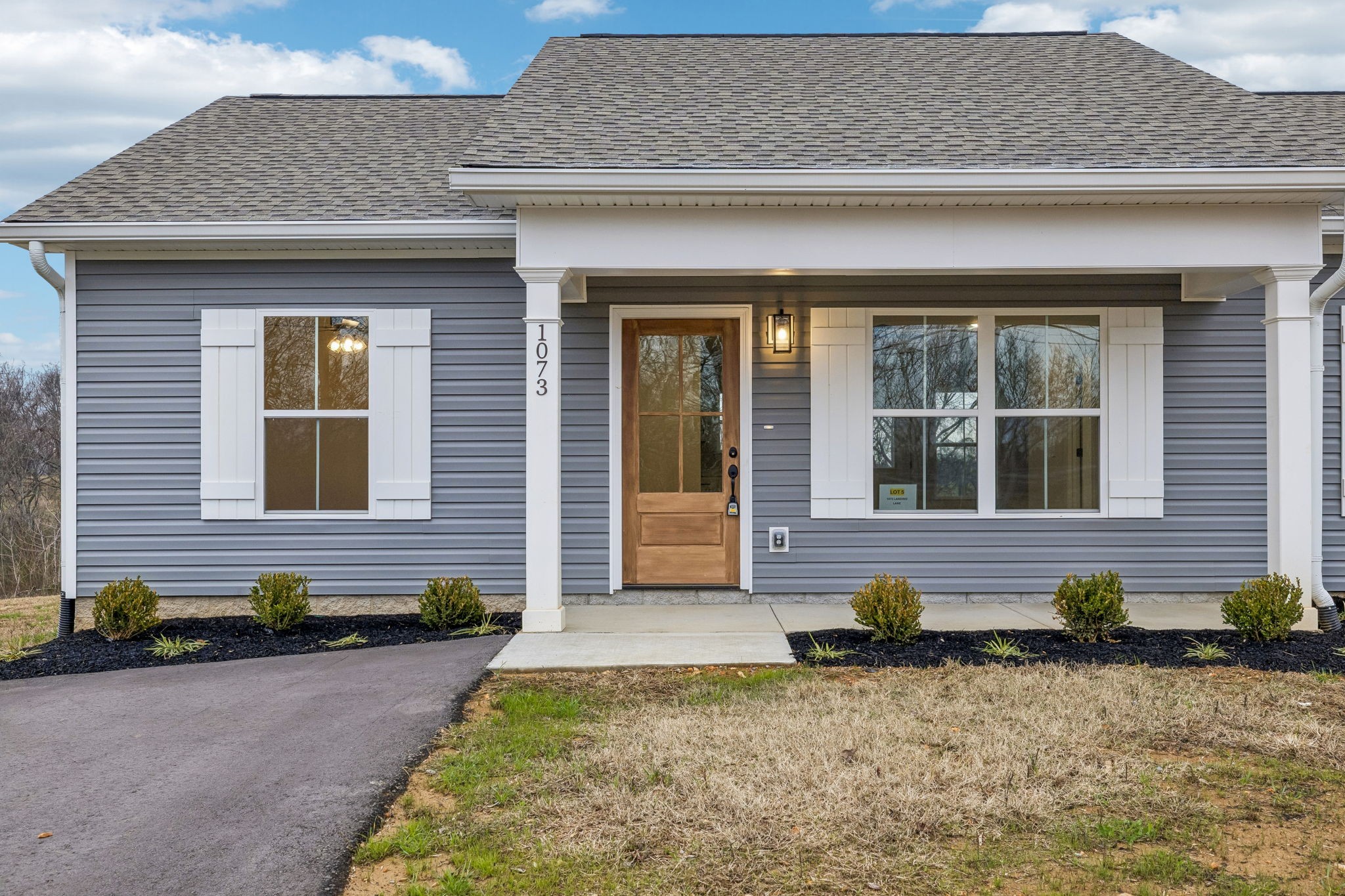 1073 Landing Lane Property Photo 2
