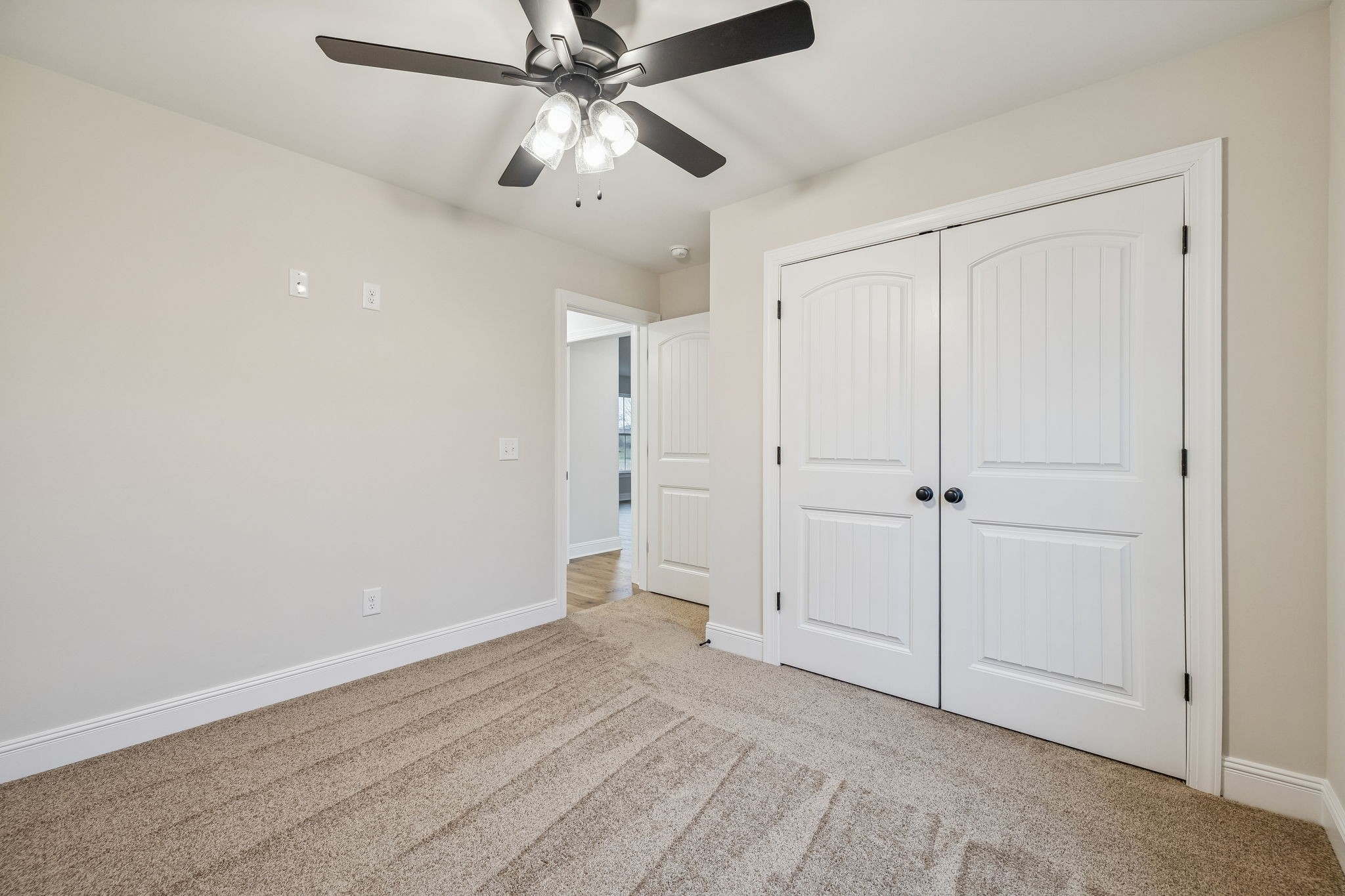 1073 Landing Lane Property Photo 18