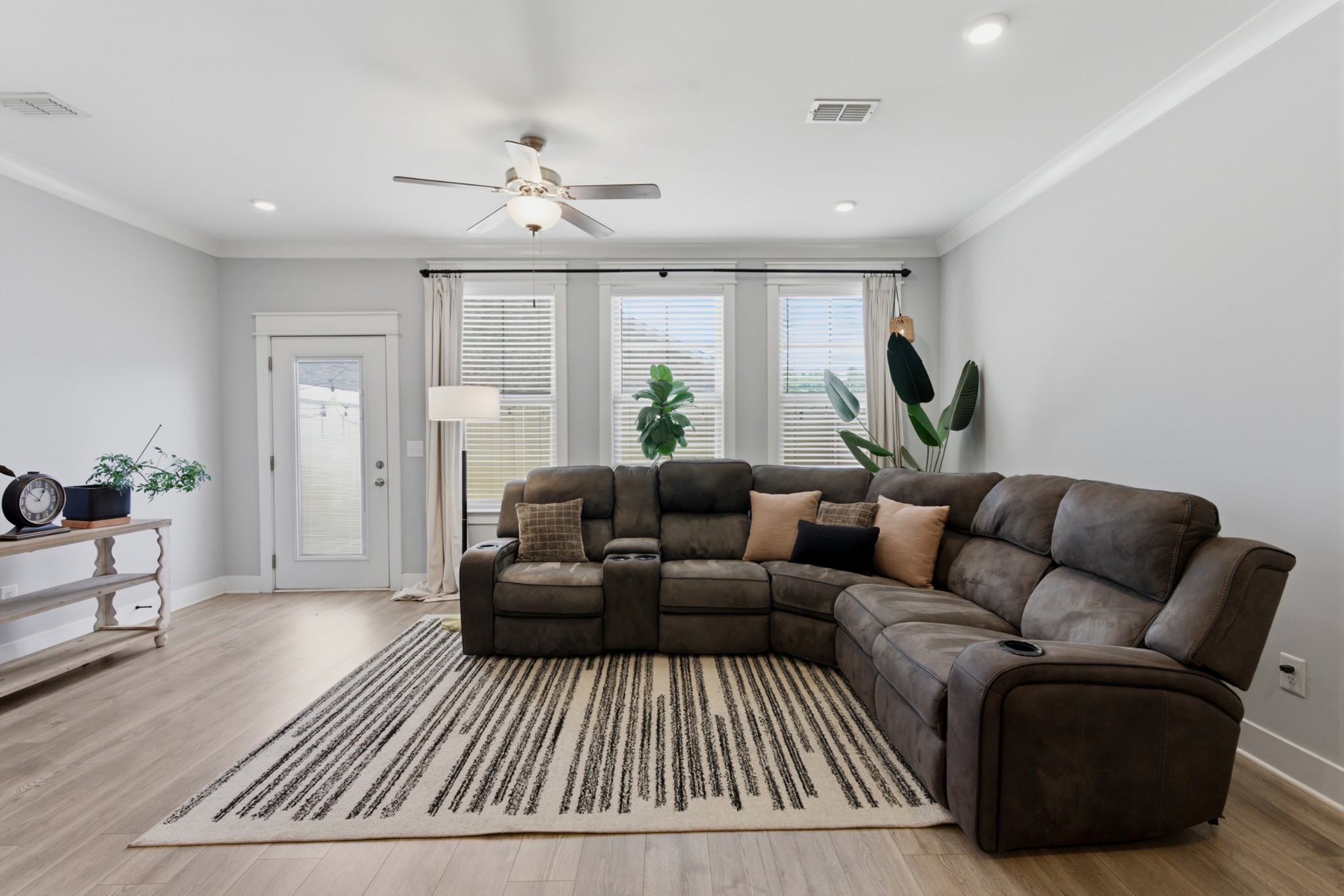 2108 Halfmoon Way Property Photo 14
