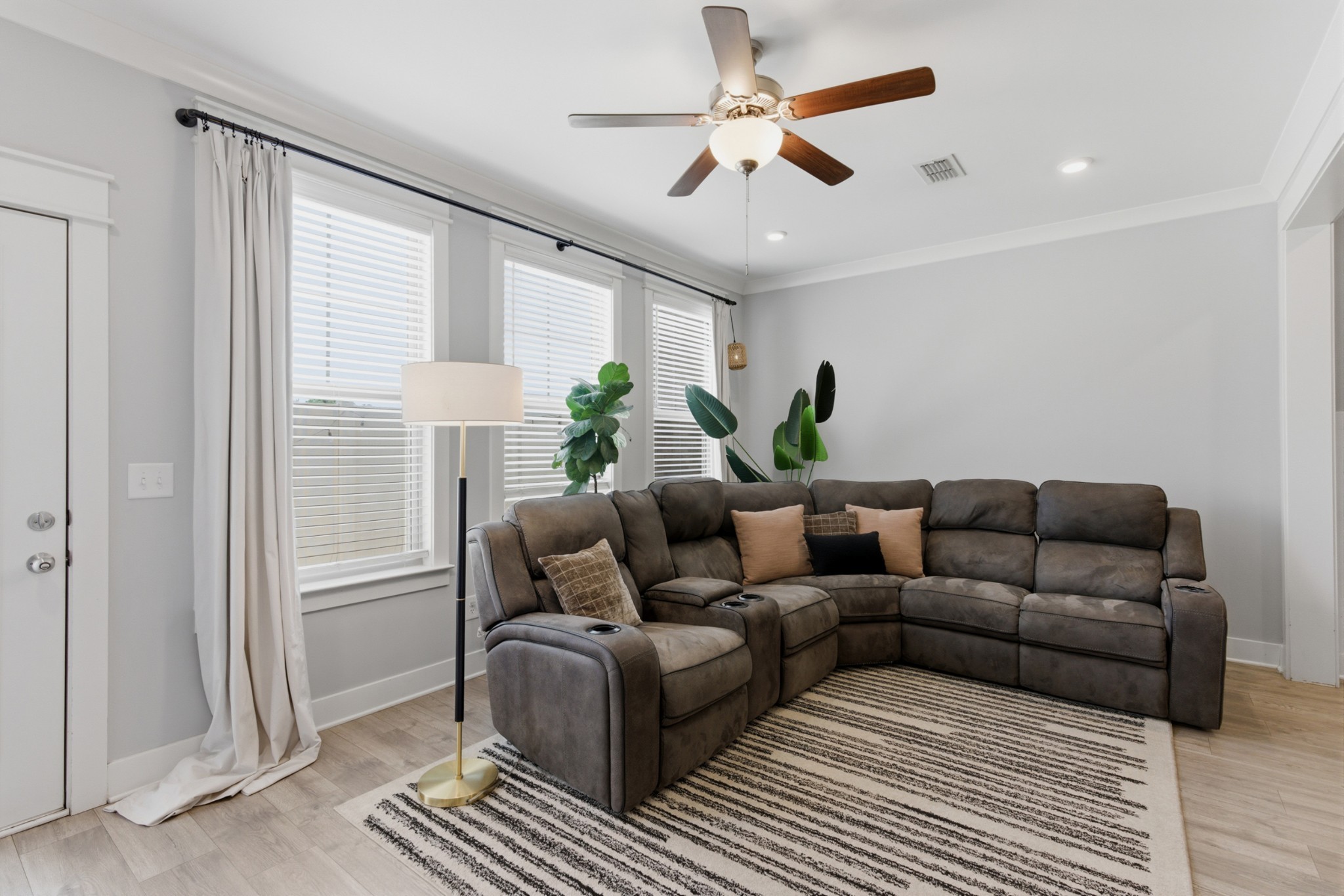 2108 Halfmoon Way Property Photo 15
