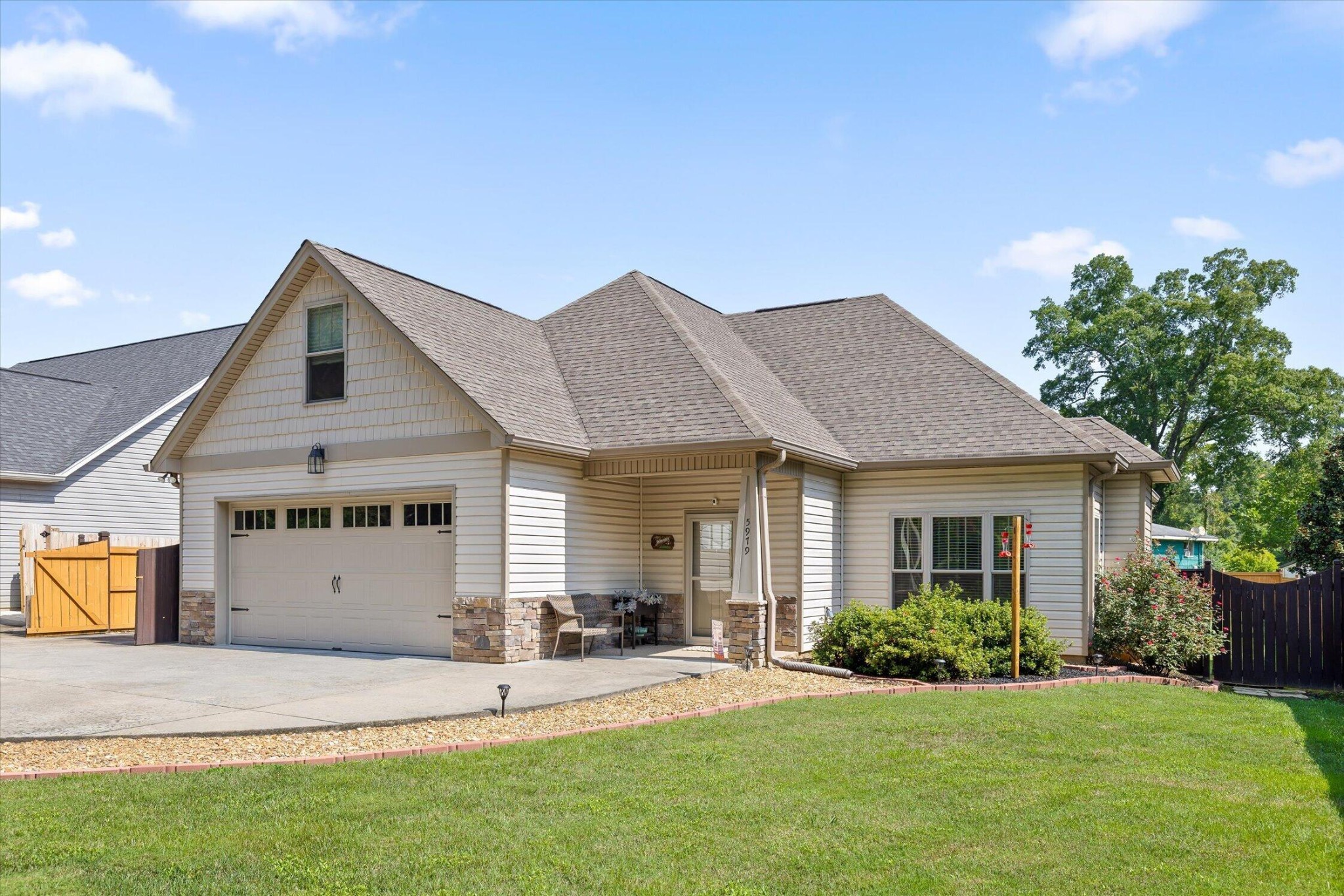 5979 Winding Lane Property Photo 1