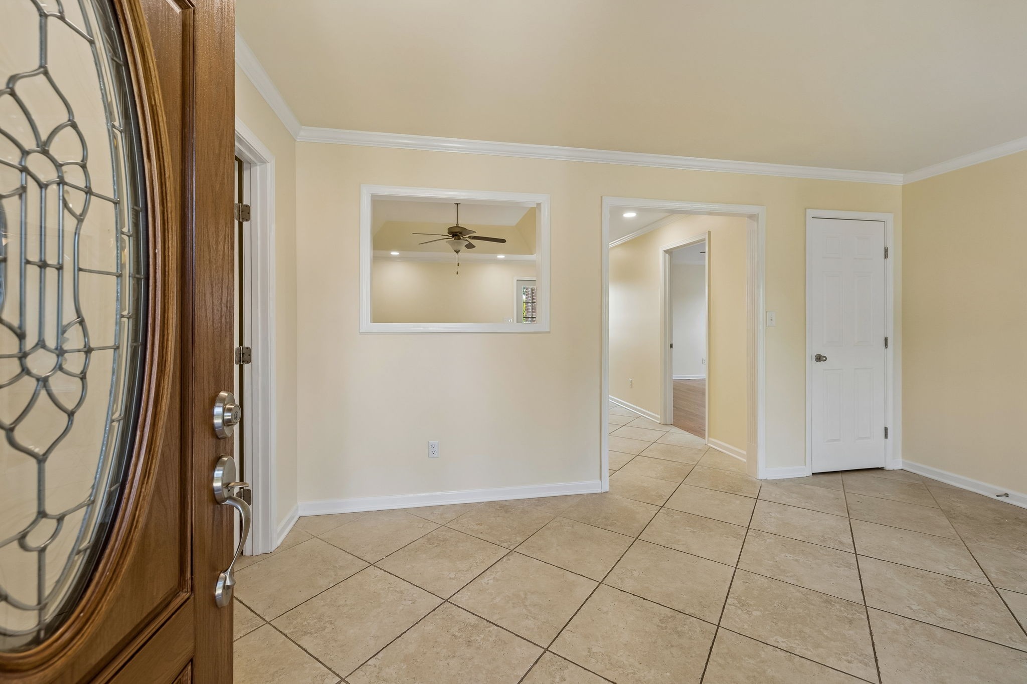 133 Beacon St Property Photo 3