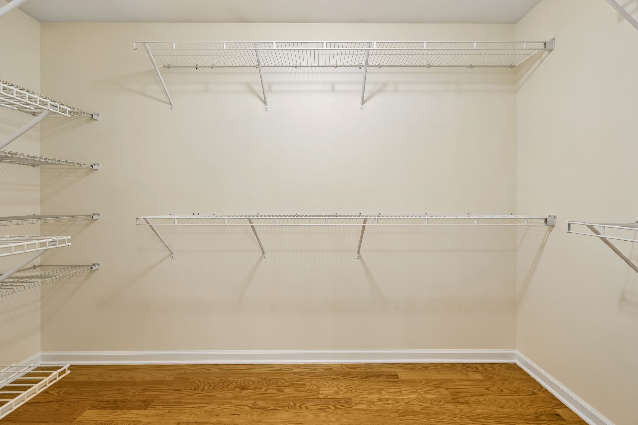 133 Beacon St Property Photo 23