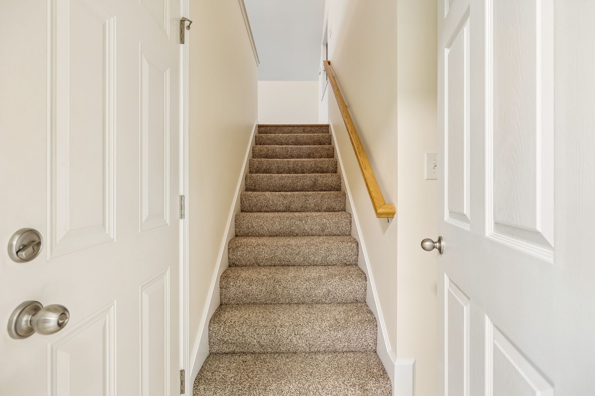 133 Beacon St Property Photo 30